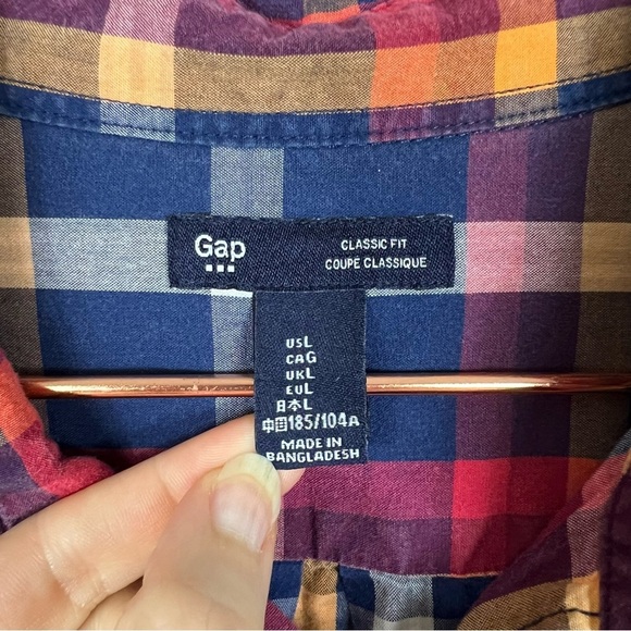 Gap Classic Fit Madras Plaid Button Up Shirt - Picture 5 of 8